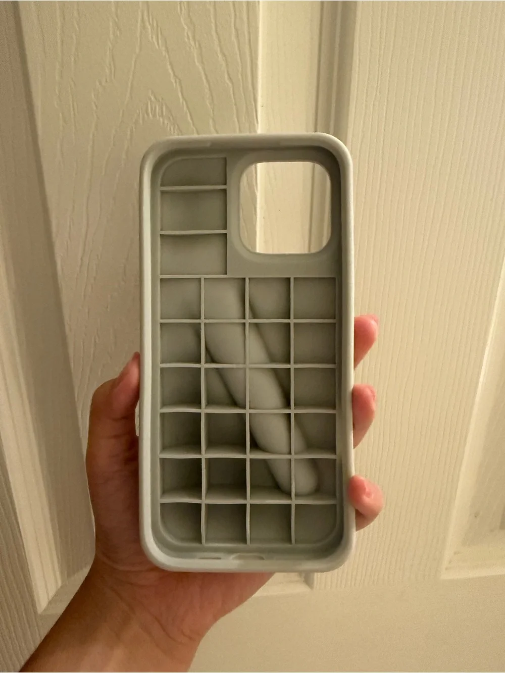 RHODE Silicone Phone Case with Integrated Hand Groove in Light Gray